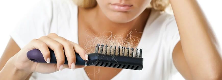 Eflúvio / Alopecia (queda de cabelo)